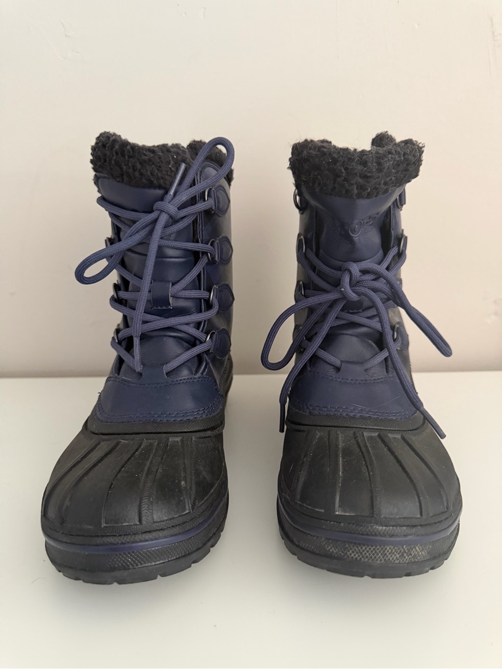 Crocs women’s 9 blue and black rubber rain winter waterproof cold weather boots - Picture 2 of 9